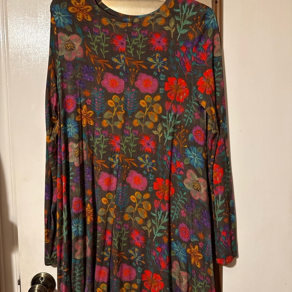 NATURAL LIFE Floral Swing Long-Sleeve Dress - Multicolor Floral Print - Picture 4 of 4